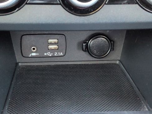 Certified 2023 Subaru Crosstrek 2.5i Limited image 34