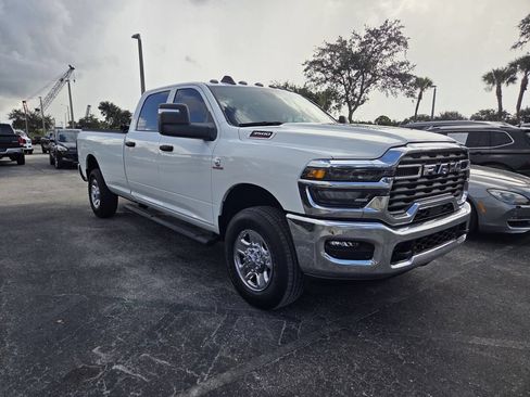 Used 2026 RAM 3500 Tradesman AWD/4WD image 2