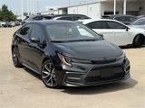 Used 2022 Toyota Corolla SE image 2