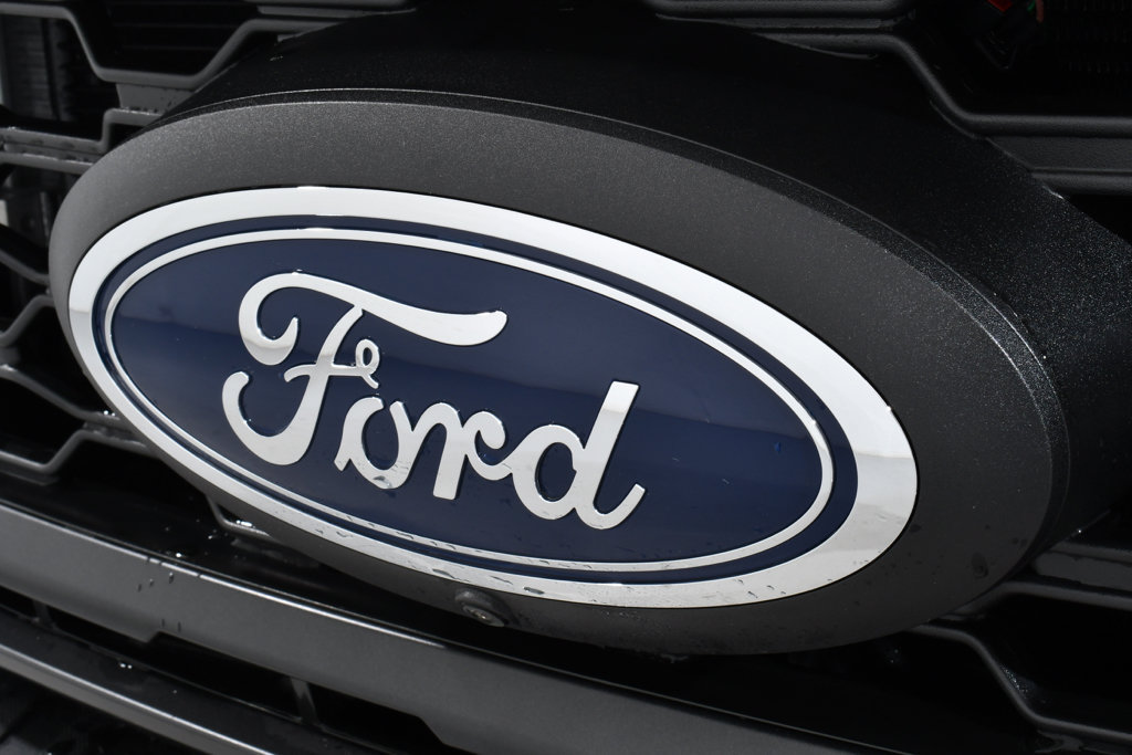 New 2026 Ford F250 XL w/ STX Appearance Package AWD/4WD image 16