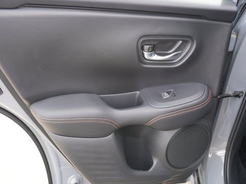 Used 2025 Honda HR-V Sport image 12
