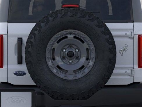 New 2025 Ford Bronco 2-Door w/ Sasquatch Package image 24