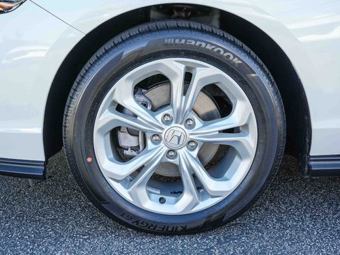 Used 2024 Honda Accord LX image 13