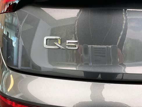 Certified 2023 Audi Q5 2.0T Premium w/ Convenience Package image 32