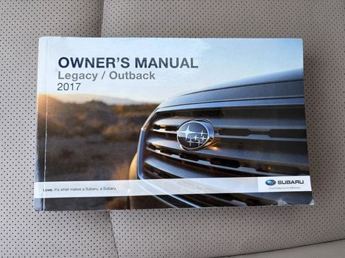 Used 2017 Subaru Outback 2.5i Limited AWD/4WD image 27