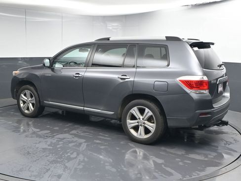 Used 2013 Toyota Highlander Limited image 5