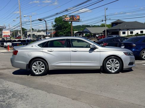 Used 2017 Chevrolet Impala LT w/ Leather Package FWD image 7