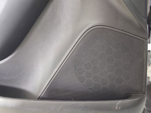 Certified 2016 Chevrolet Trax LT image 33