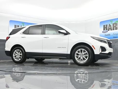 Used 2024 Chevrolet Equinox LT image 24