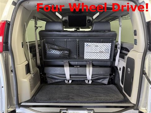 New 2024 Chevrolet Express 2500 Extended image 11