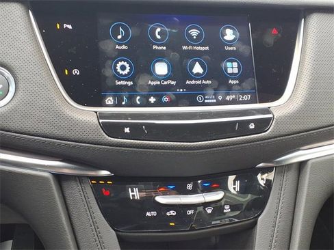 New 2026 Cadillac XT5 Luxury image 8