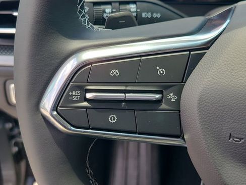 New 2026 Chevrolet Traverse LT FWD image 26