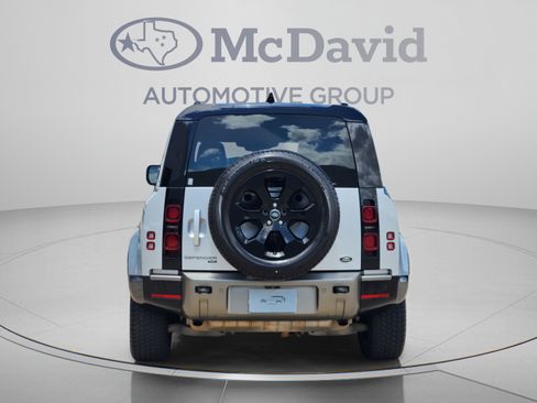 Used 2021 Land Rover Defender 110 X-Dynamic SE AWD/4WD image 5