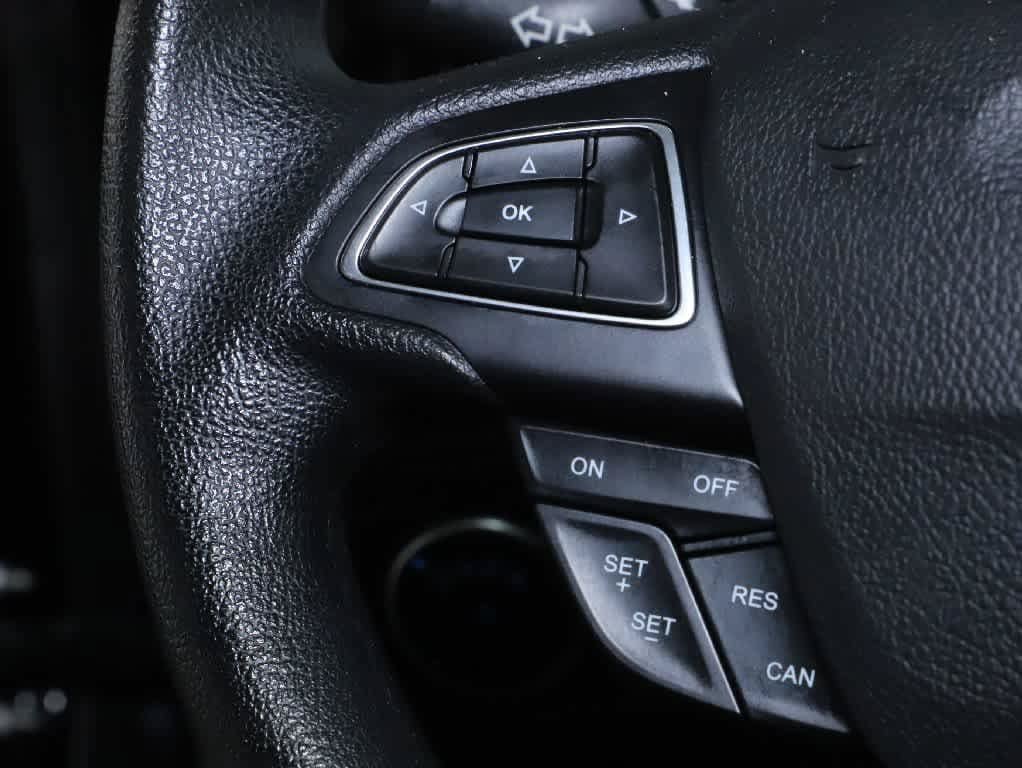 Used 2017 Ford Focus SE FWD image 21