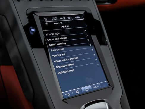 Used 2023 Lamborghini Huracan EVO RWD image 30