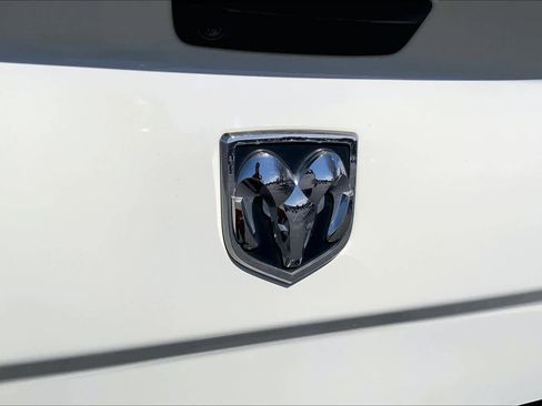 Used 2018 RAM 1500 Laramie w/ Convenience Group image 27