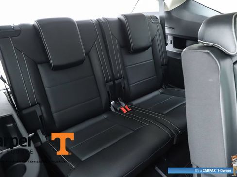 Used 2023 Volkswagen Atlas SE w/ Panoramic Sunroof Package FWD image 39