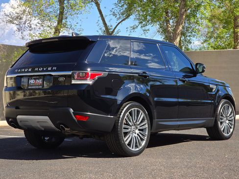 Used 2017 Land Rover Range Rover Sport HSE image 8