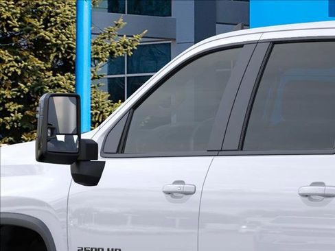 New 2026 Chevrolet Silverado 2500 LT image 12