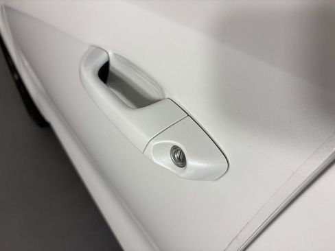 Used 2022 Kia Sportage LX image 12