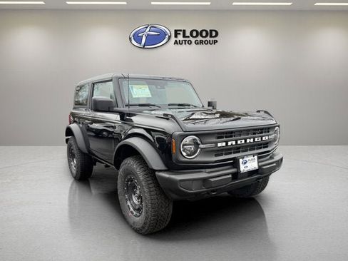 New 2025 Ford Bronco 2-Door w/ Sasquatch Package image 3