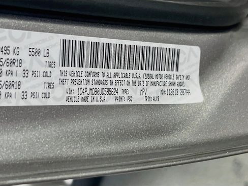 Used 2018 Jeep Cherokee Limited AWD/4WD image 30
