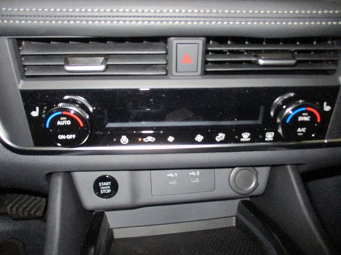 New 2026 Nissan Rogue SV w/ Cold Weather Package image 20