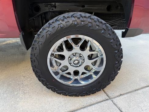 Used 2017 Chevrolet Silverado 1500 LT w/ All Star Edition image 19