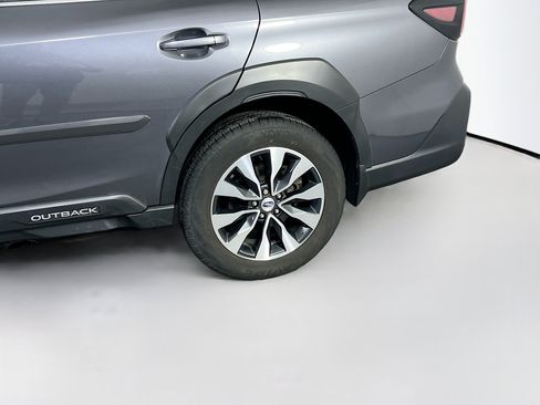 Used 2023 Subaru Outback Limited AWD/4WD image 31