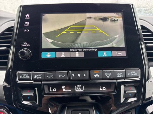 Used 2023 Honda Odyssey Touring image 24