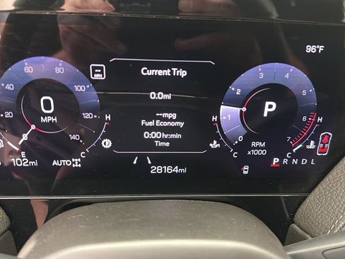 Used 2025 GMC Yukon Denali AWD/4WD image 17