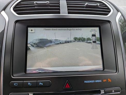 Used 2017 Ford Explorer Limited w/ Equipment Group 301A AWD/4WD image 10