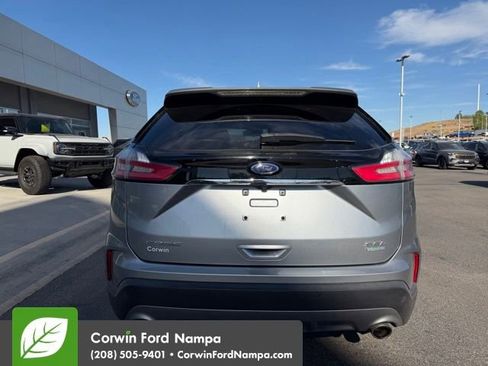 Used 2020 Ford Edge SEL w/ Cold Weather Package AWD/4WD image 4