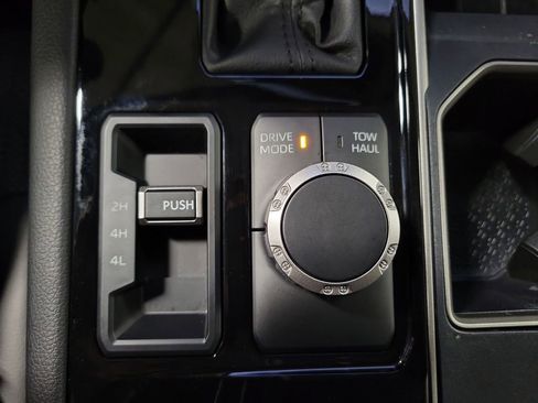 Used 2023 Toyota Tundra Limited image 15