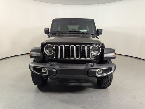 New 2026 Jeep Wrangler Unlimited Sahara AWD/4WD image 2