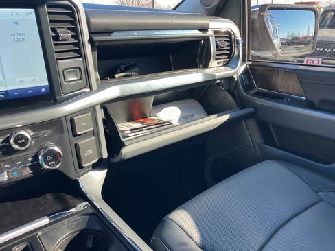 Used 2021 Ford F150 Lariat image 26