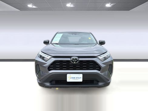 Used 2023 Toyota RAV4 LE FWD image 6