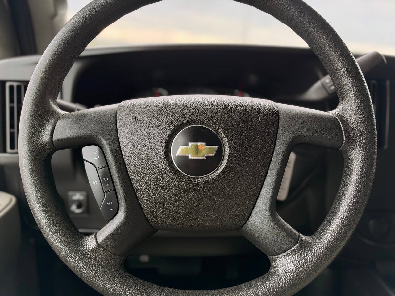 Used 2020 Chevrolet Express 2500 w/ Driver Convenience Package RWD image 19