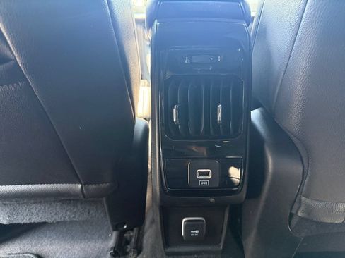 Used 2024 Jeep Compass Limited AWD/4WD image 22