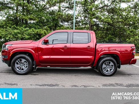 Used 2025 Nissan Frontier SV RWD image 6