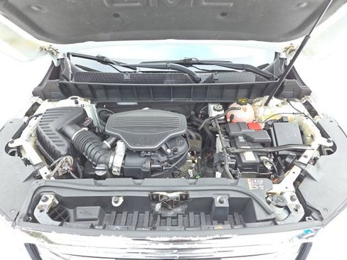 Used 2018 GMC Acadia SLE image 66