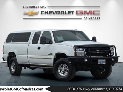 Used 2006 Chevrolet Silverado 2500 LT w/ Heavy-Duty Power Package