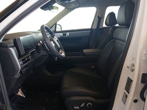 Used 2026 Hyundai Santa Fe SEL FWD image 9