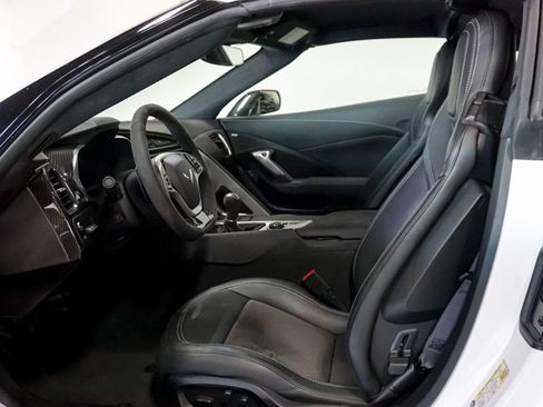 Used 2016 Chevrolet Corvette Stingray Coupe w/ 3LT Preferred Equipment Group RWD image 8