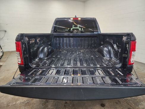 Used 2021 RAM 1500 Big Horn AWD/4WD image 30