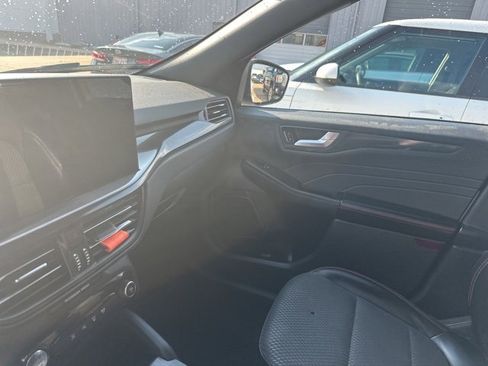 Used 2023 Ford Escape ST-Line w/ Tech Pack #1 image 12