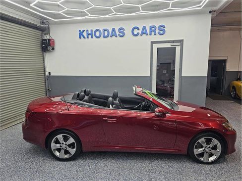 Used 2010 Lexus IS 350C image 14