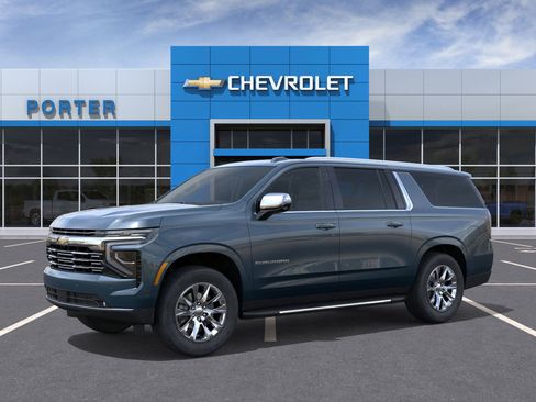 New 2025 Chevrolet Suburban Premier image 26