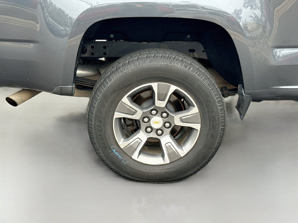 Used 2017 Chevrolet Colorado Z71 AWD/4WD image 24