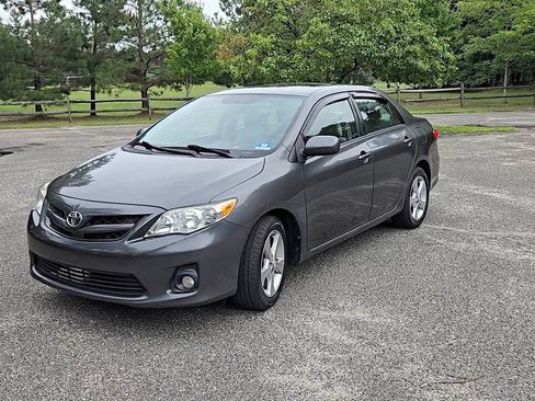 Used 2012 Toyota Corolla LE w/ Premium Pkg FWD image 24
